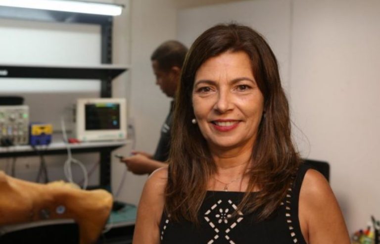 Adélia Pinheiro - Secretária de Saúde da Bahia