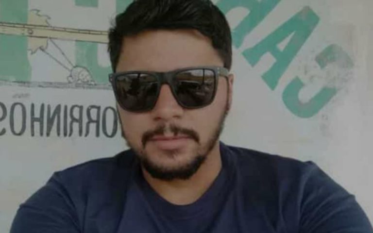 Homem de 30 anos morreu após colisão entre duas motocicletas na zona rural de Guanambi