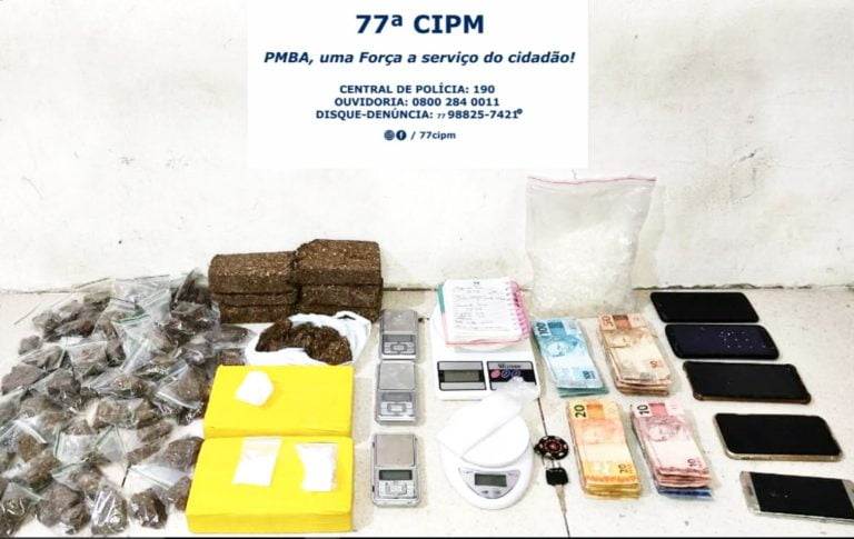 Três pessoas foram presas com cinco quilos de drogas e dinheiro em Vitória da Conquista