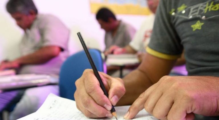Processo seletivo da Secretaria de Educação da Bahia segue com inscrições até este domingo