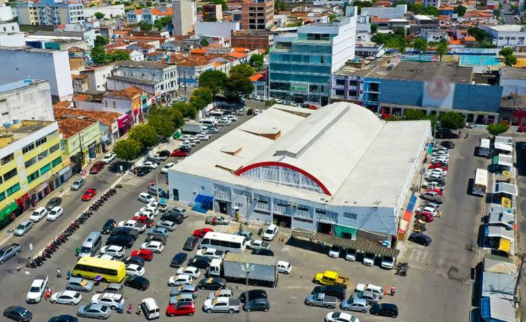 Foto mostra vista da região da feira de Jequié - Concurso da Prefeitura de Jequié