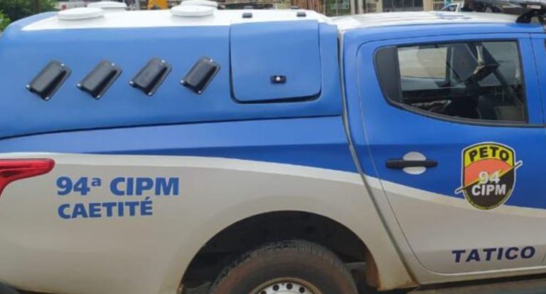 Foto mostra uma viatura do Peto da 94ª Companhia Independente de Polícia Militar de Caetité