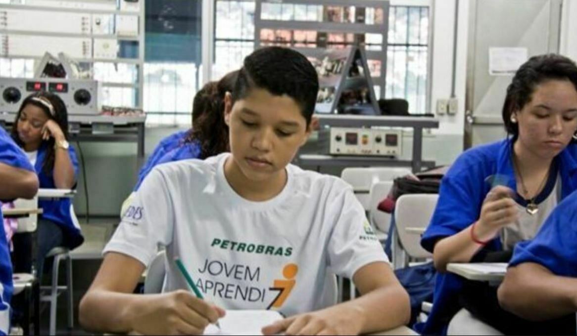 Programa Jovem Aprendiz da Petrobras
