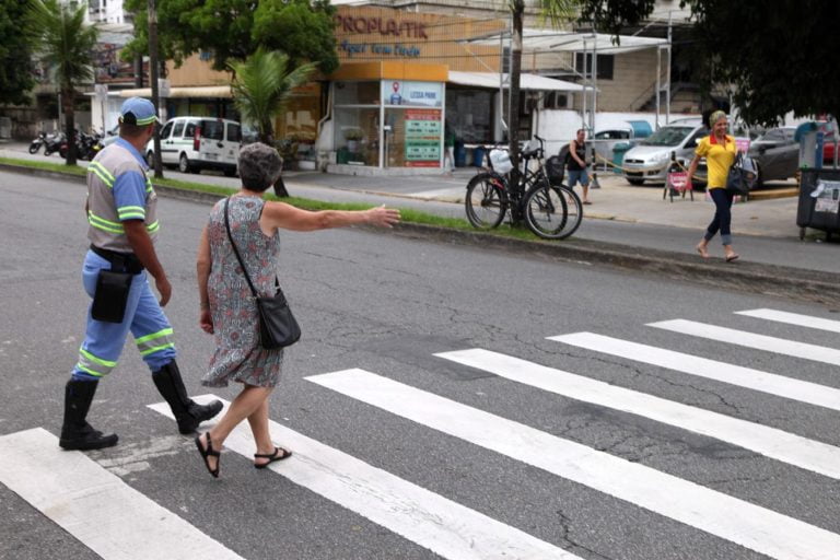 Campanha de Educação no Trânsito realizada pelo Detran-Ba