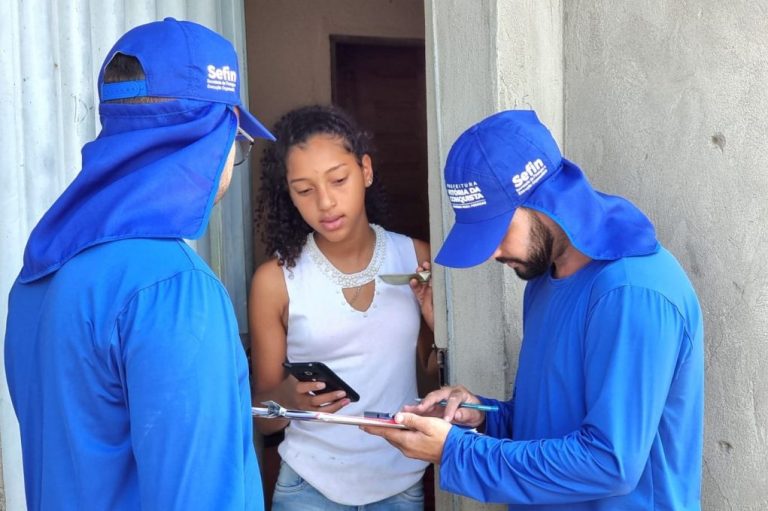 Cadastradores visitam residência em Vitória da Conquista