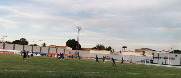 Flamengo de Guanambi venceu o Jacobina pela quinta rodada da Série B