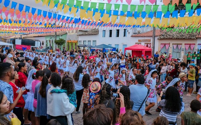 São João de Mucugê tem diversas atrações a partir desta quinta