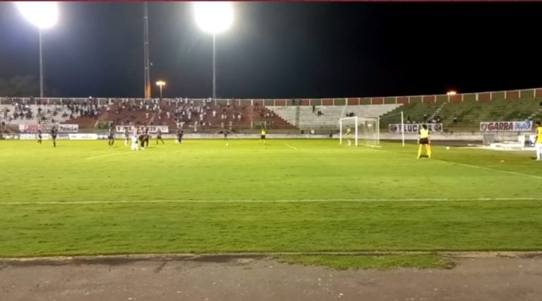 Flamengo de Guanambi perde e chances de acesso ficam remotas
