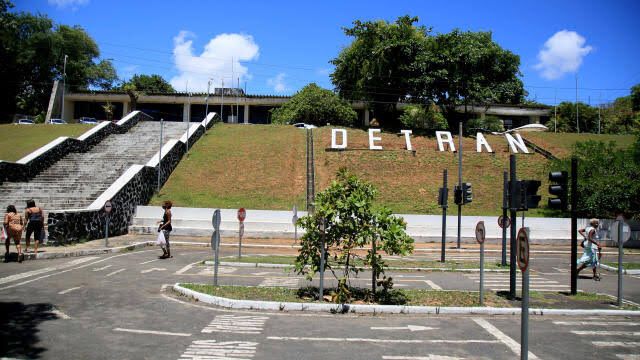 Esquema criminoso envolvendo Detran da Bahia é denunciado pelo MP