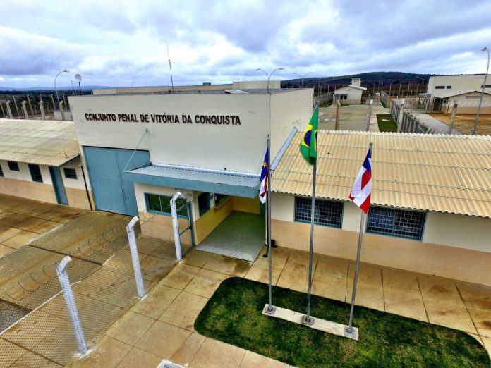 Zonas eleitorais em Salvador, Vitória da Conquista e mais 3 cidades da Bahia garantirão voto dos presos provisórios