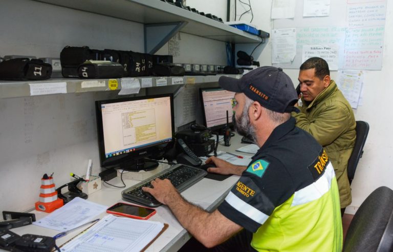 População de Vitória da Conquista pode discar 156 para informar sobre emergências de trânsito e tirar dúvidas