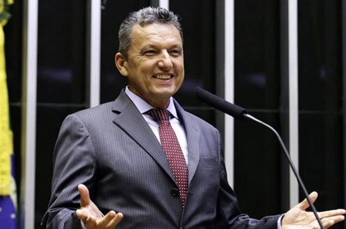 Charles Fernandes