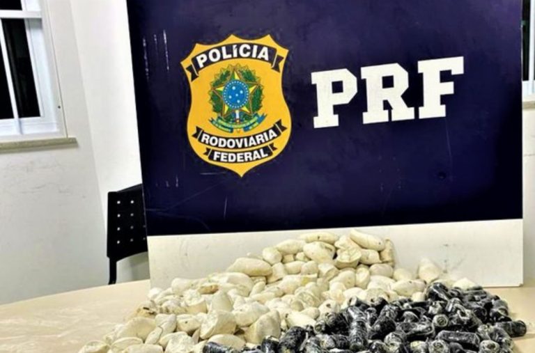 Estrangeira foi presa com cocaína escondida em ‘capsulas de batata’ na BR-116 em Vitória da Conquista