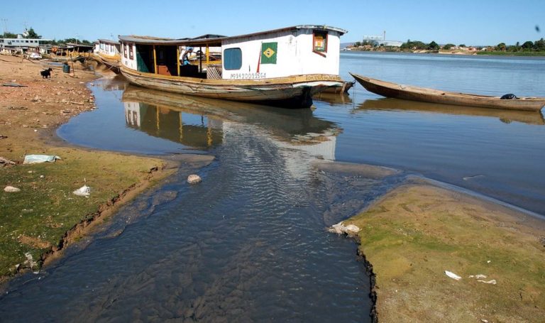 Esgoto Rio São Francisco