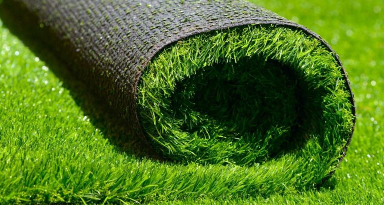 Prefeitura de Guanambi abre licitação para instalação de gramado sintético em três quadras de esportes