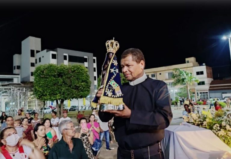 Imagem Peregrina de Nossa Senhora Aparecida Caculé