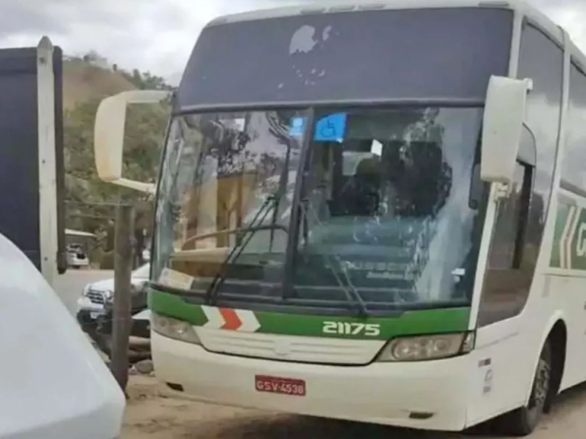 PMVG implanta novos abrigos de ônibus - Diário do Sudoeste da Bahia