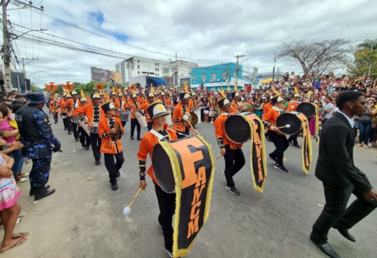 Encontro de Bandas e Fanfarras em Brumado