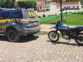 Motocicleta roubada foi recuperada pela PRF em Correntina