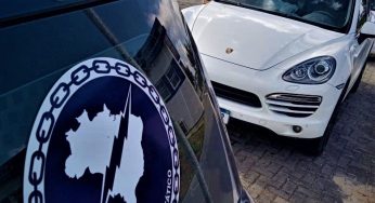 Mulher foi detida no interior da Bahia dirigindo Porsche Cayenne roubado comprado pelo valor de R$ 40 mil