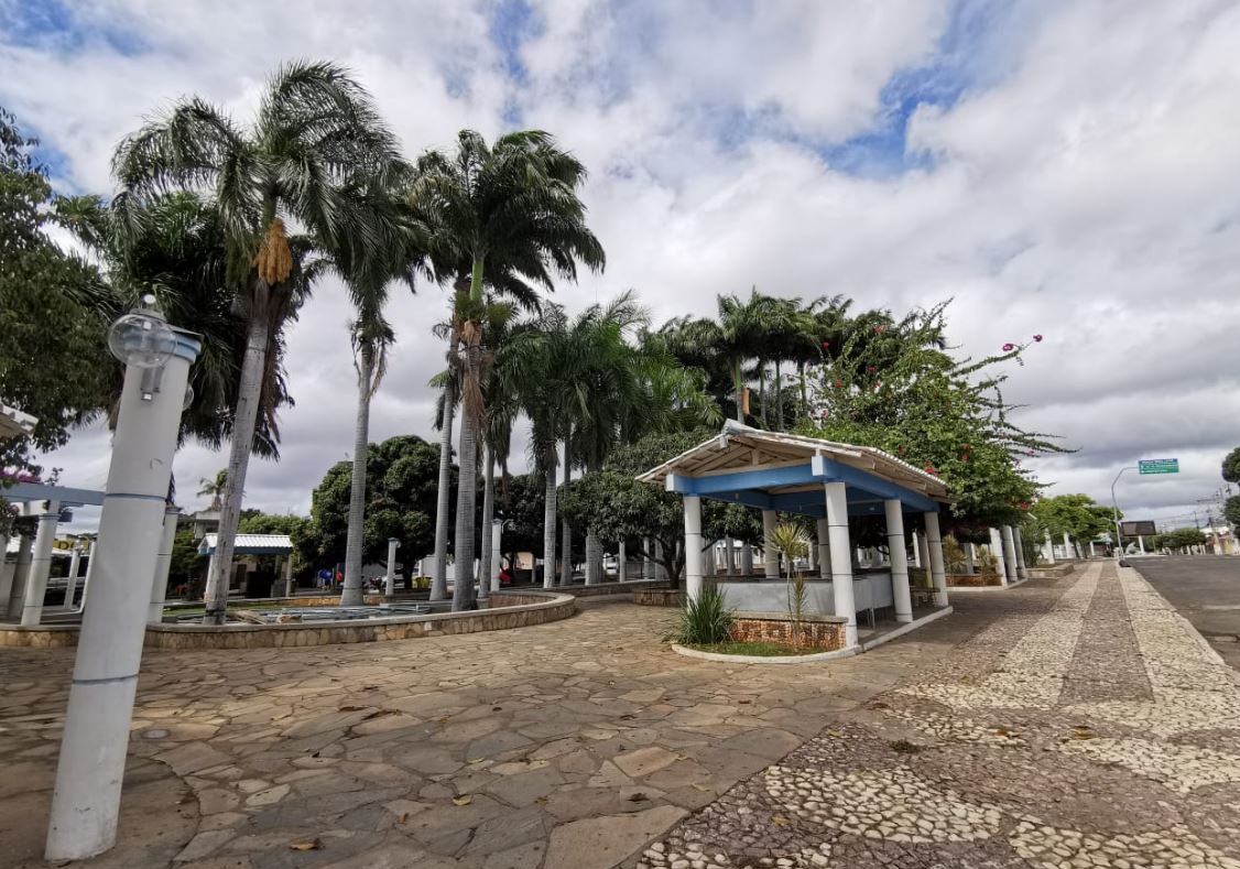 Praças de Brumado passam a contar com Wi-Fi gratuito