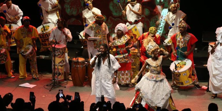 Novembro Negro terá shows de Ilê Aiyê, Luedji Luna e Margareth Menezes transmitidos on-line