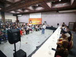 Estudantes se encontram para debater políticas e programas educacionais na Bahia