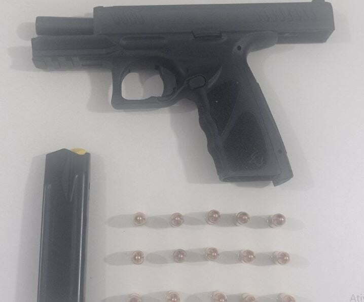 Pistola Tauros