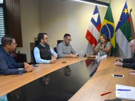 Vitória da Conquista avalia parceria para capacitação em educação financeira no município