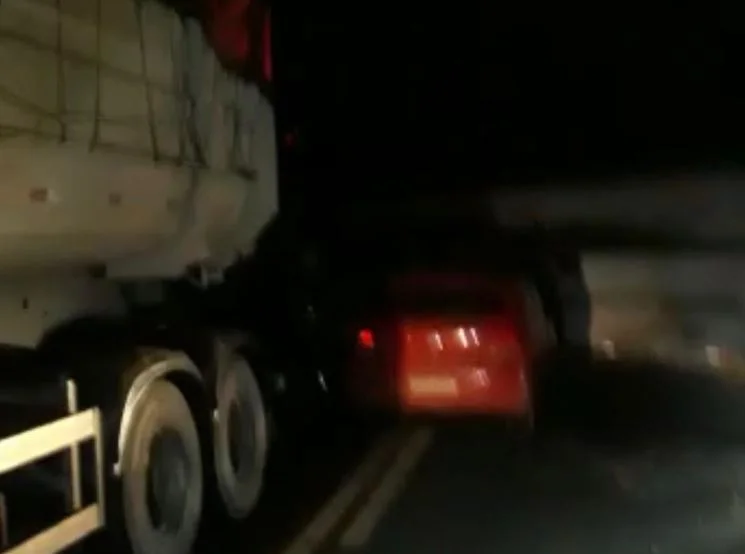 Acidente interditou trecho da BR-030 entre Guanambi e Palmas de Monte Alto