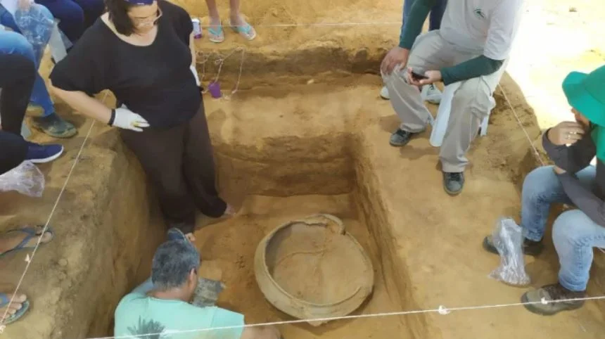 Pesquisadores da Uesb fazem descobertas pré-históricas no Semiárido Baiano