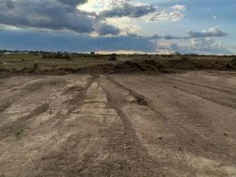 Terreno onde será construído o Hospital Municipal teve terraplanagem iniciada