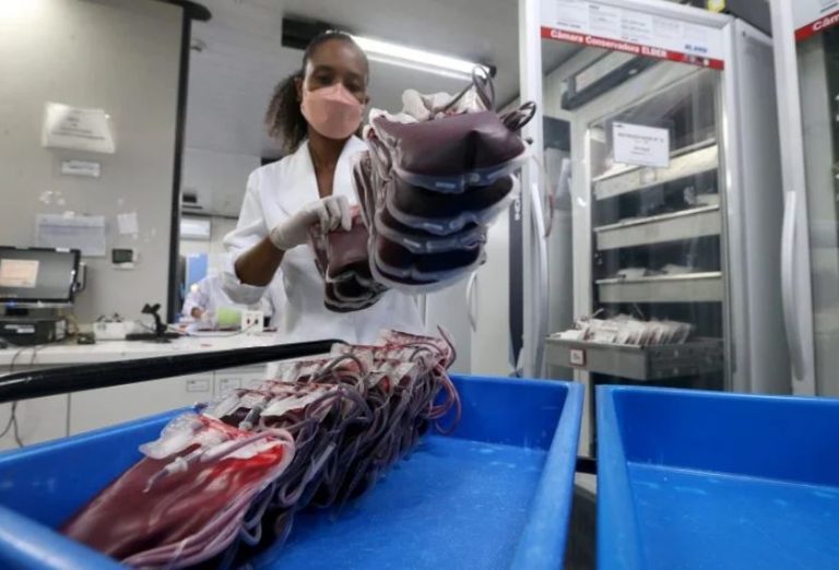 Hemoba e Polícia Civil realizam campanha Páscoa Solidária para coleta de sangue em Salvador