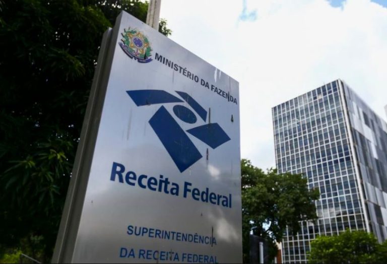 Receita abriu consulta a lote residual do mês de março