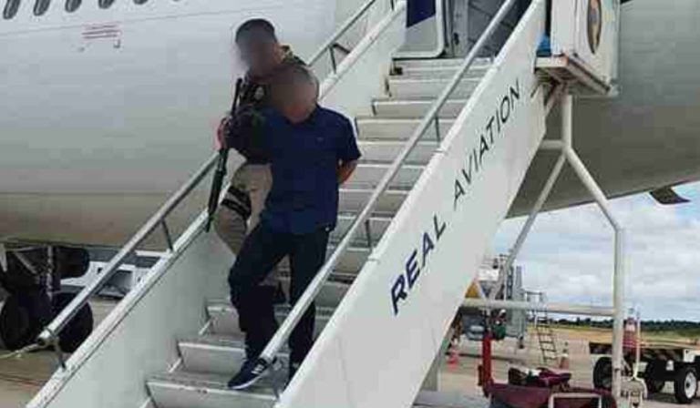 preso avião aeroporto vitória da conquista
