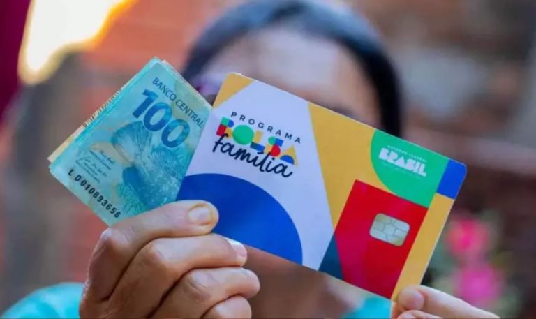 Caixa paga novo Bolsa Família a beneficiários com NIS de final 4