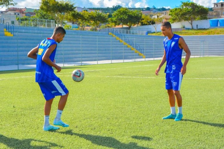 Conquista enfrenta Jacobinense neste domingo no Murilão pelo Baiano Sub-20