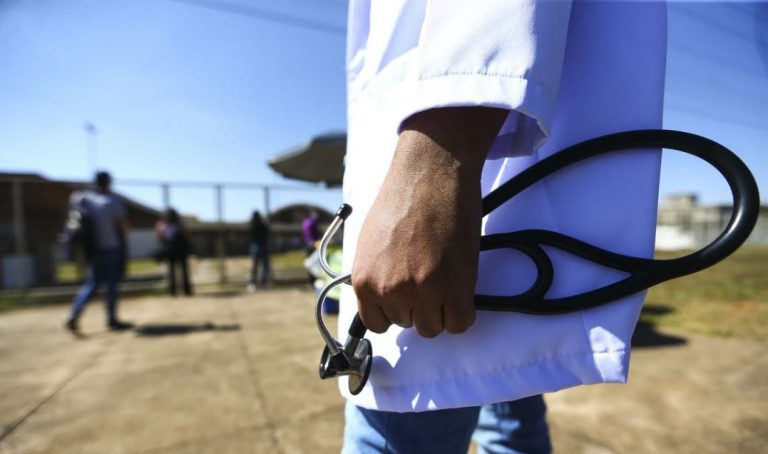 Ministério da Saúde vai credenciar 57 mil equipes para reforçar unidades básicas