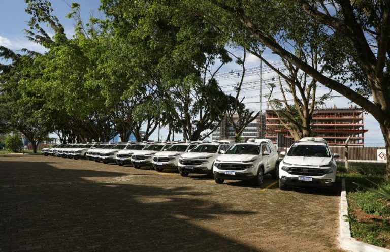 Caminhonetes do Inmet