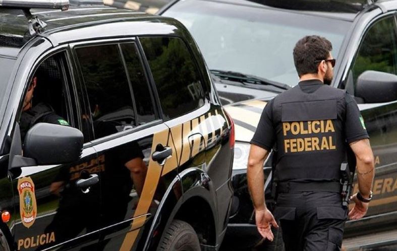 Ex-assessor de Jair Bolsonaro foi preso em operação da Polícia Federal