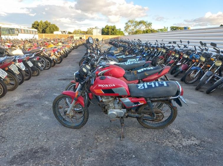 PRF divulga leilão com mais de 1.500 veículos na Bahia