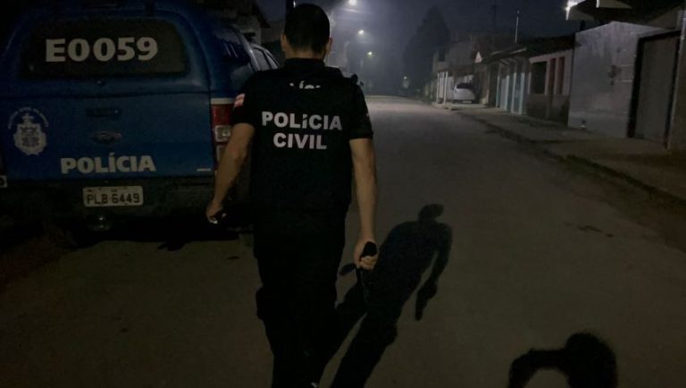 Professor foi preso por assediar alunas na Bahia