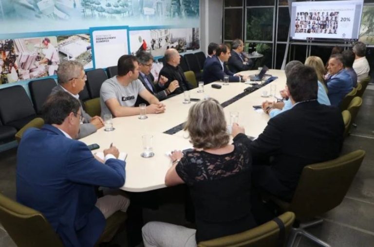 SDE discute o fortalecimento do Distrito Industrial de Vitória da Conquista