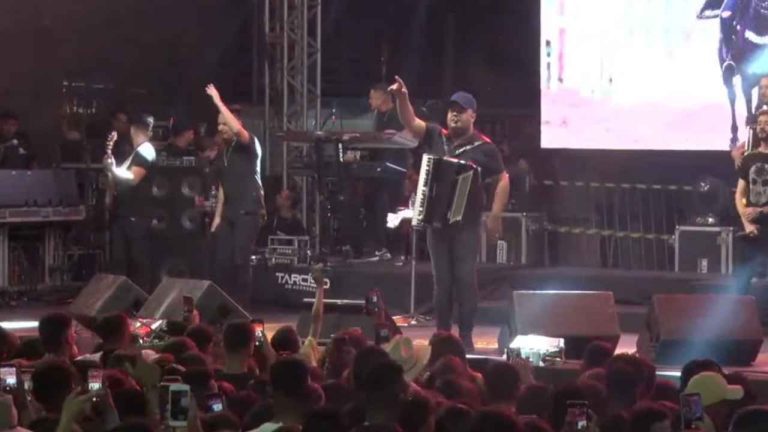 Show Tarcísio Acordeon Guanambi