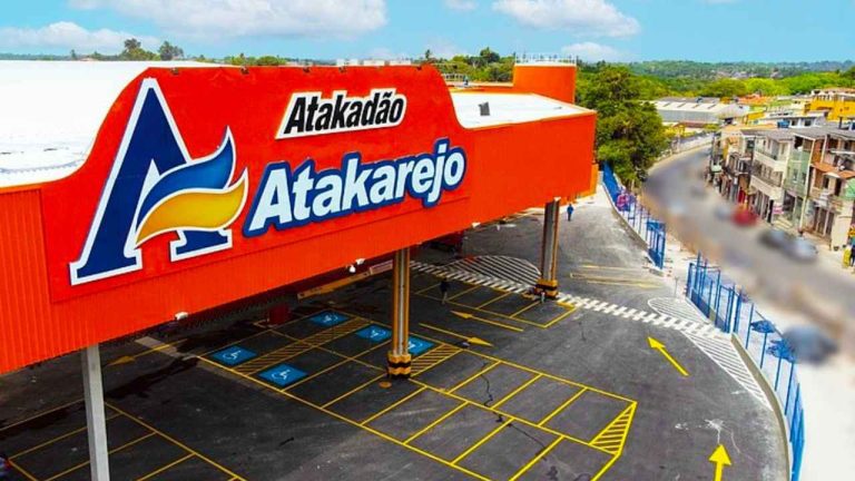 Vagas de emprego Atakajero