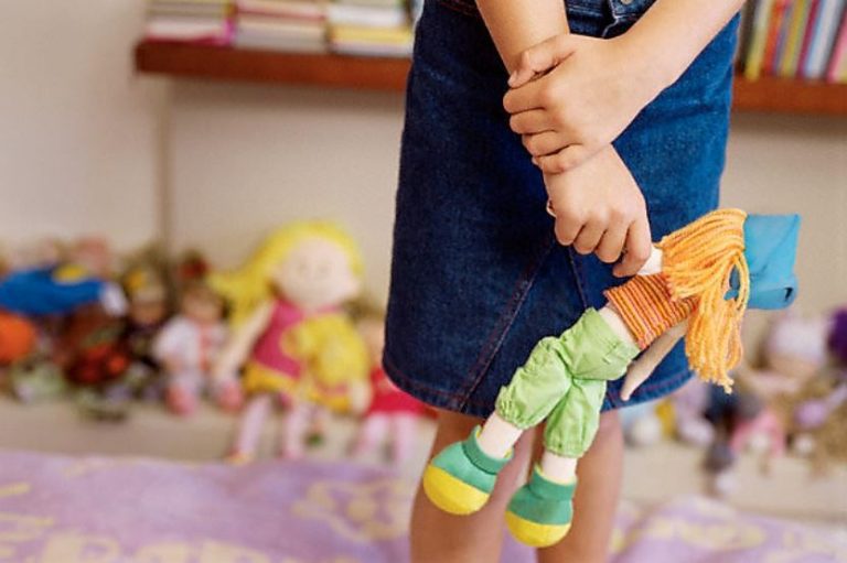 Crimes sexuais contra crianças e adolescentes crescem 15% no Brasil