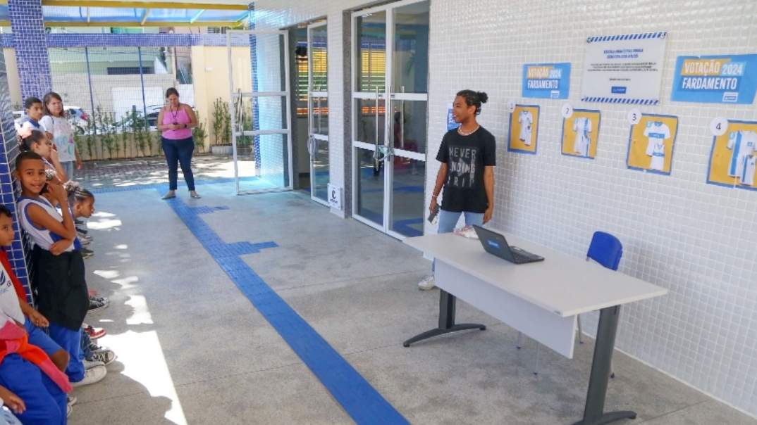 Salvador realiza votação para escolha do novo fardamento escolar da rede municipal