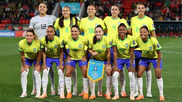 Seleção Brasileira Feminina vence Panamá por 4 a 0 na estreia da Copa