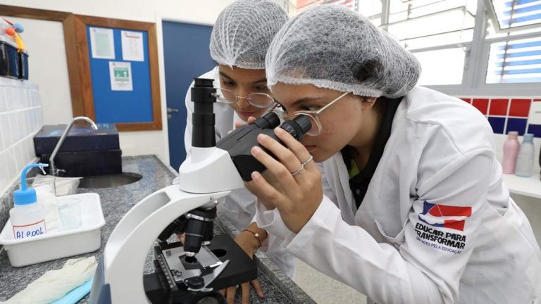Programa Futuras Cientistas abre inscrições