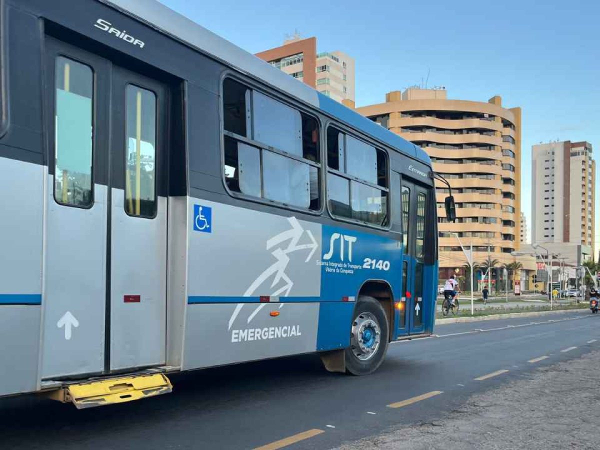 Prefeitura informa mudança de horário em linha de ônibus - CDL Vitoria da  Conquista